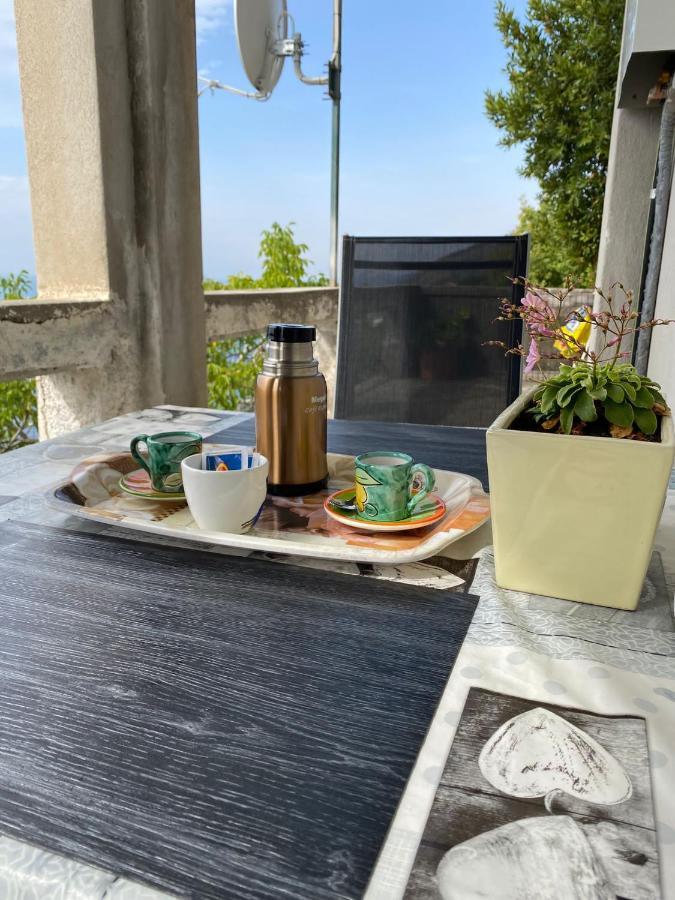 Giardino Sul Mare Apartment Amalfi Bagian luar foto